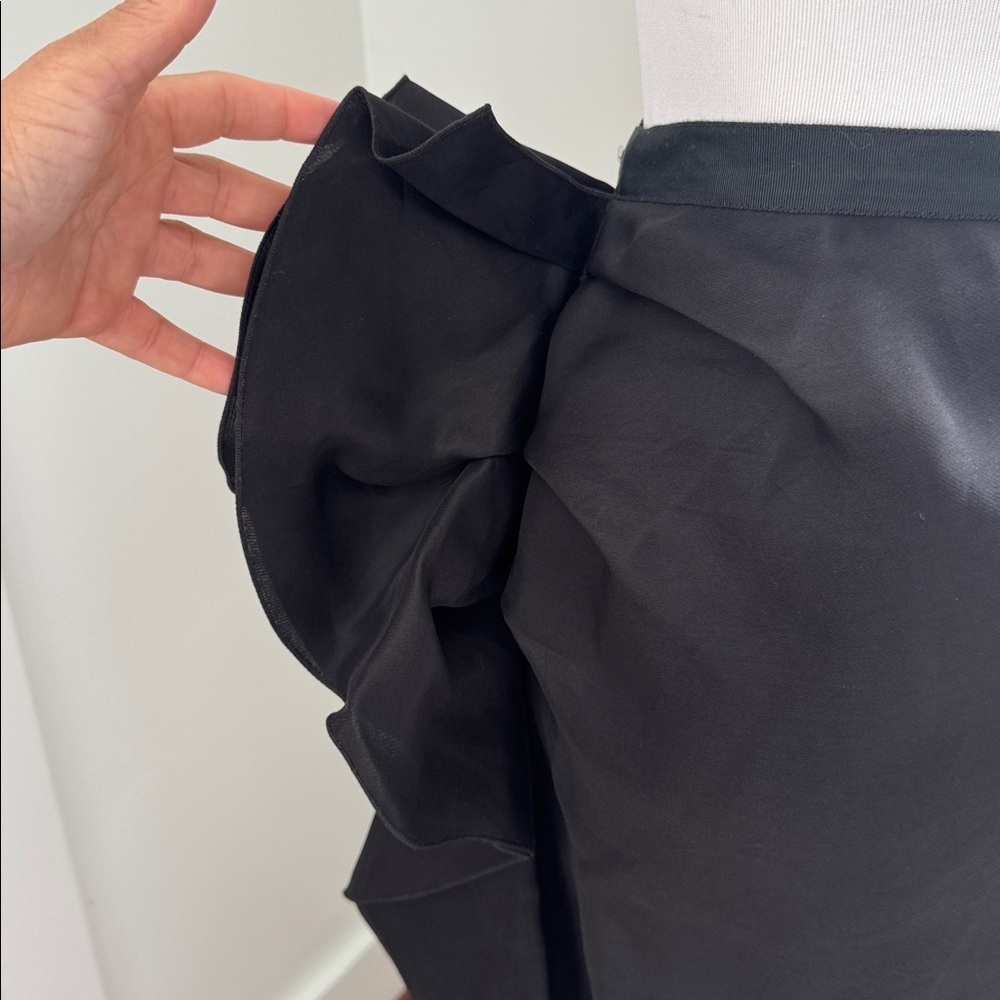 Lanvin 2007 Black Silk Skirt Size 40 - Picture 7 of 12